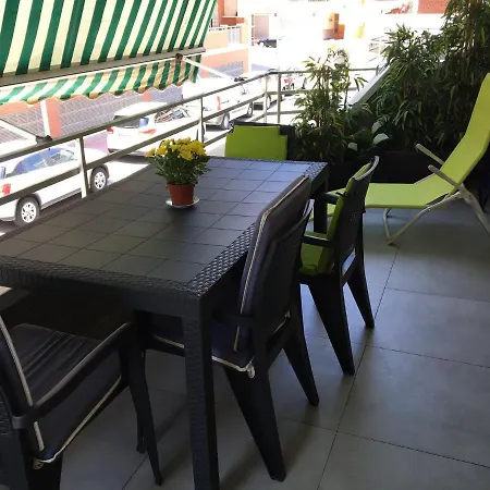 Tres Bel Vue Mer,avec 2 Terrasses ,et Proche Centre *